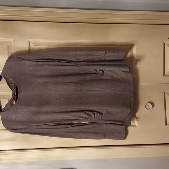 Grey tunic, GapFit, Maternity, Xl - Picture 1 of 6